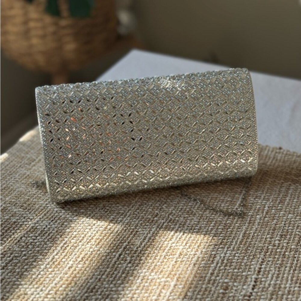 Silver clutch with rhinestones - Picture 8 of 9